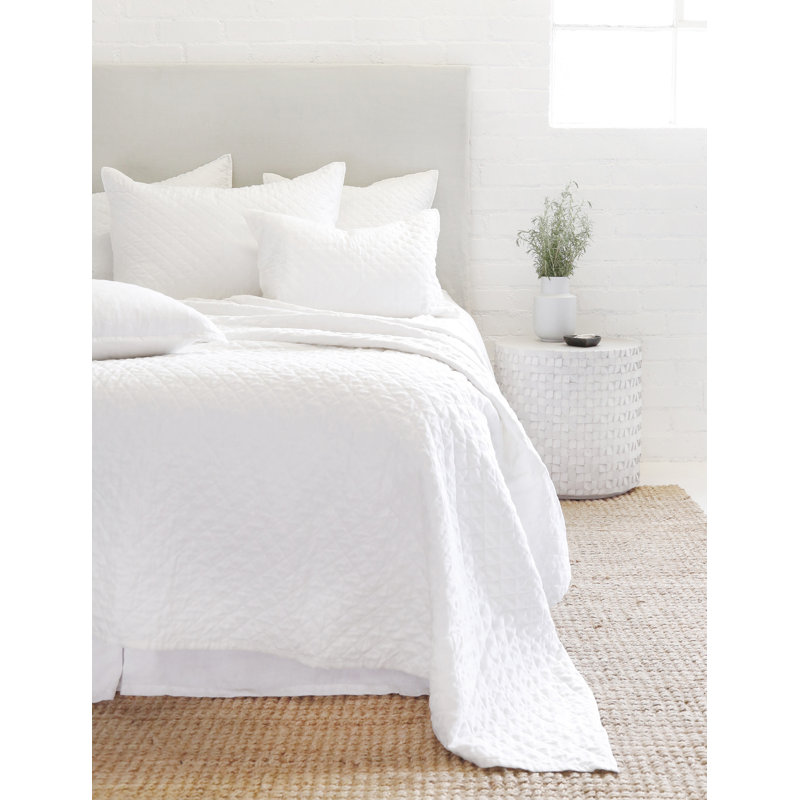 Hampton Linen Coverlet, King Coverlet, White