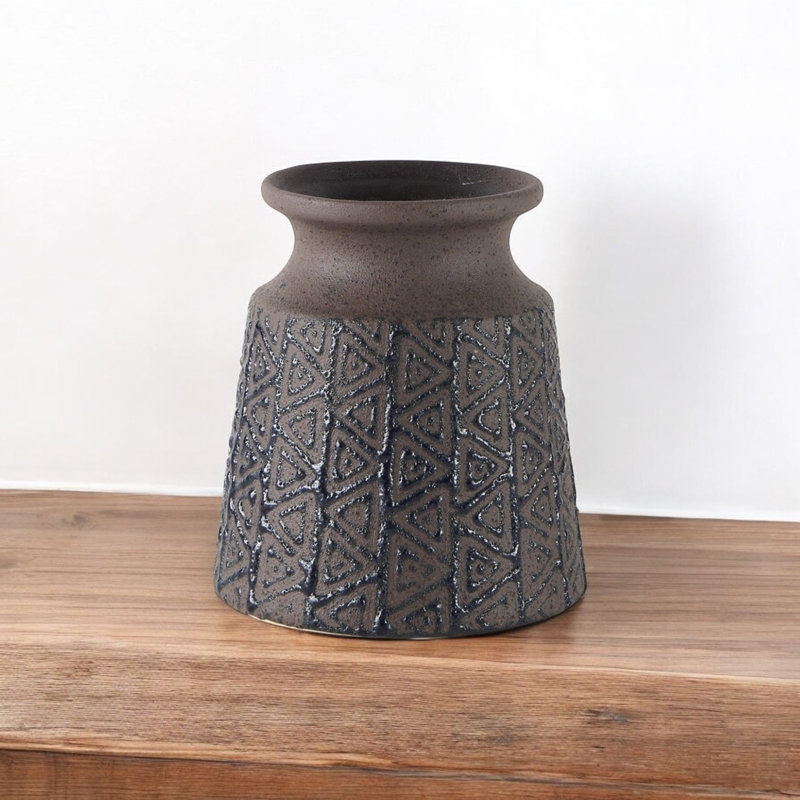 Mahaney Ceramic / Porcelain Table Vase, 5.5" H x 4.7" W x 4.7"D