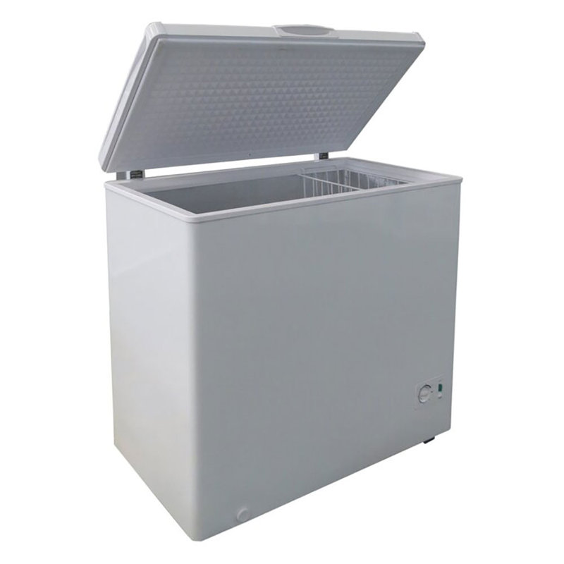 7 Cubic Feet Garage Ready Chest Freezer with Adjustable Temperature Controls