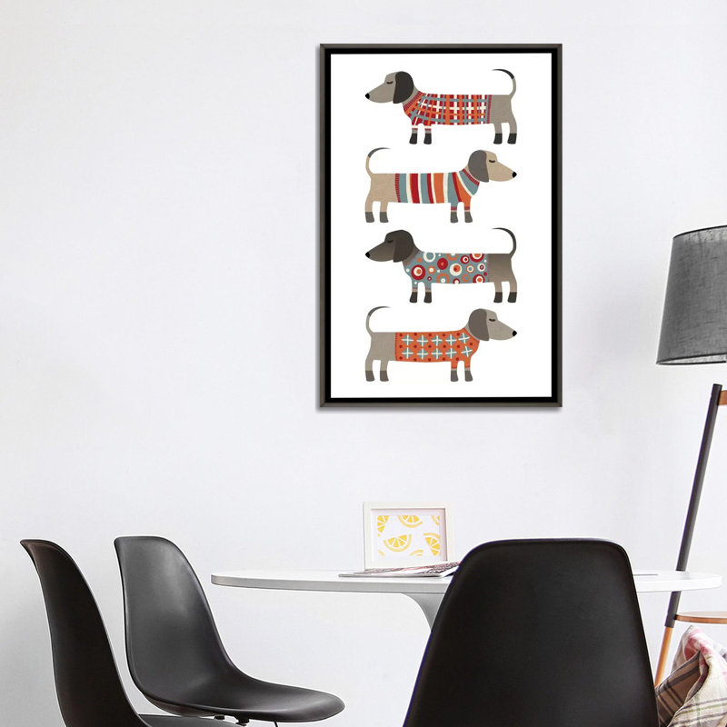 «Sausage Dogs in Pulls» par Nic Squirrell - impression, H 40 po x l 26 po x P 1,5 po, Toile avec cadre gris, Pas de tapis