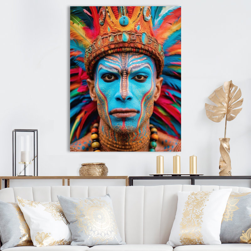 «Wise Guri Man Portrait Blue Face and Feathers», reproduction sur toile, Toile tendue, H 40 po x l 30 po x P 1,5 po