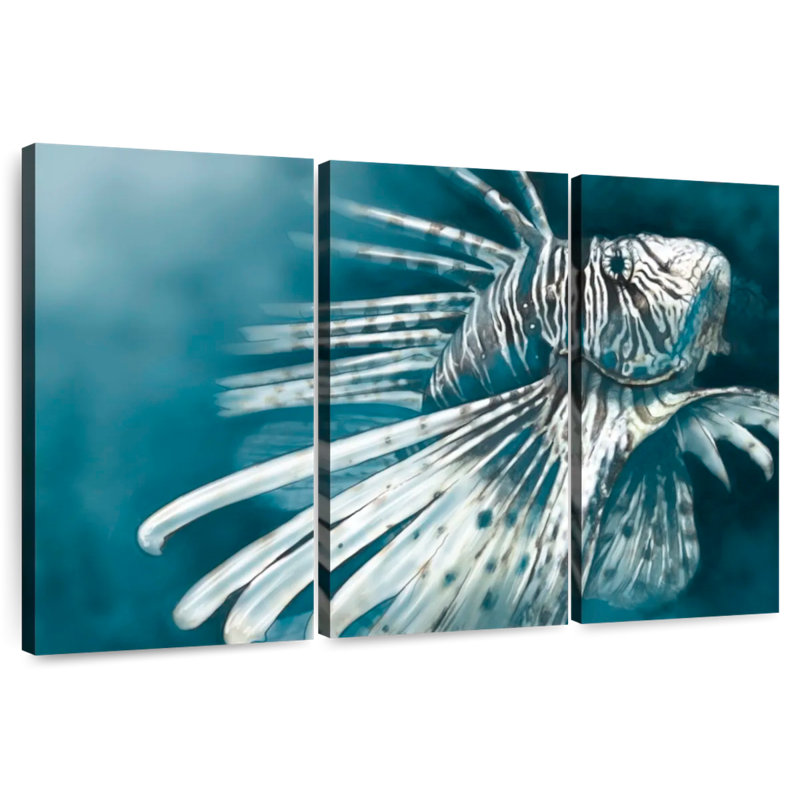 Lionfish Stripes, 28" H x 45" W
