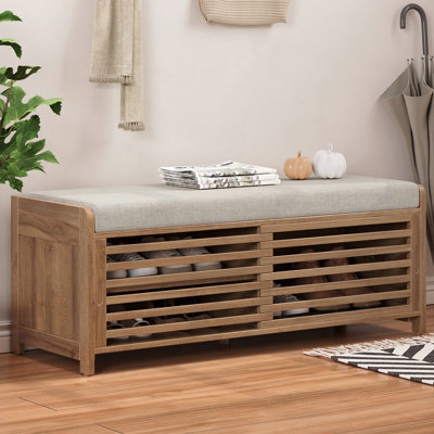 Banc à chaussures avec rangement et coussin, conception à volets vieillis pour le salon et l'entrée, charme rétro et fonctionnalité