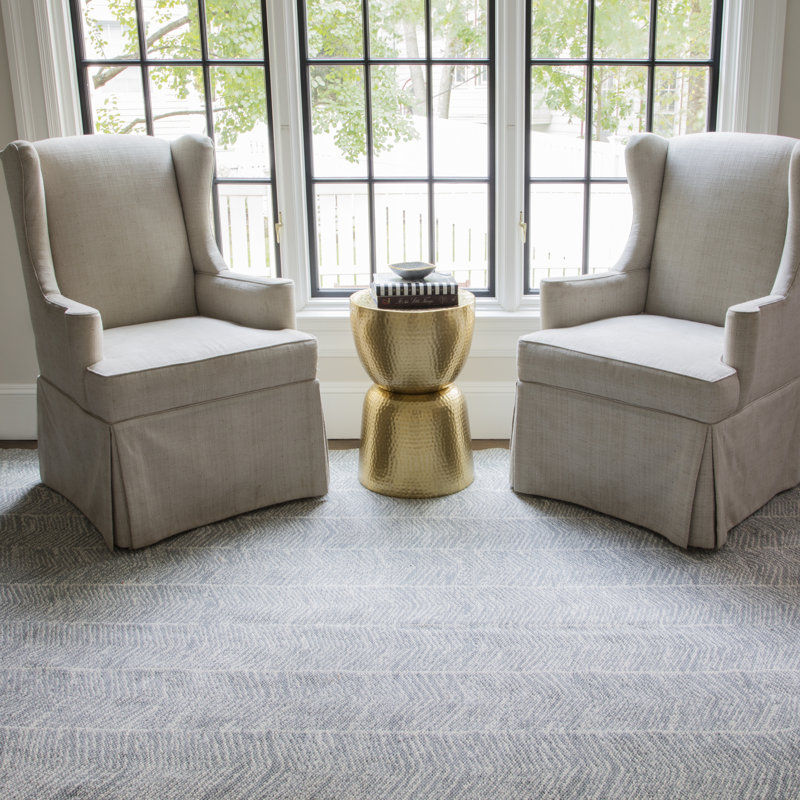 Easton Geometric Area Rug in Gray, Rectangle 2' x 3'