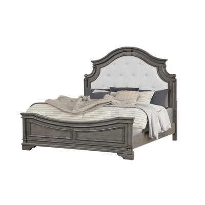 Lit de style traditionnel en bois