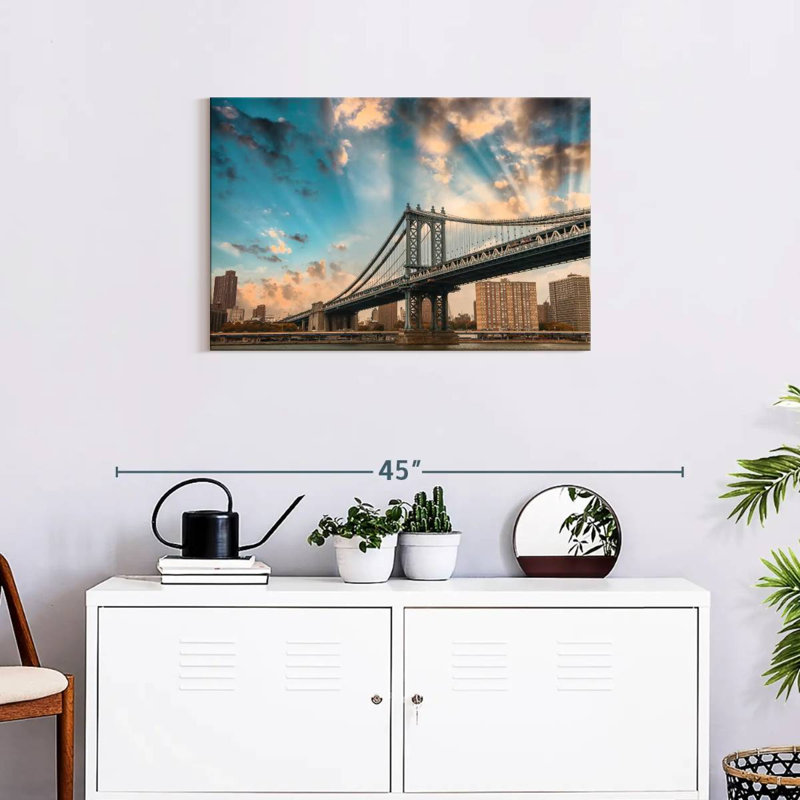 Nicci Dramatic Manhattan Bridge, 20" H x 30" W