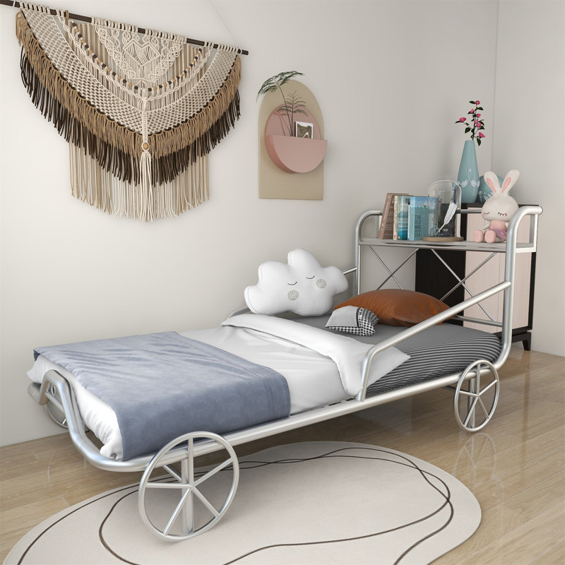 Lit simple pour enfants, Argent