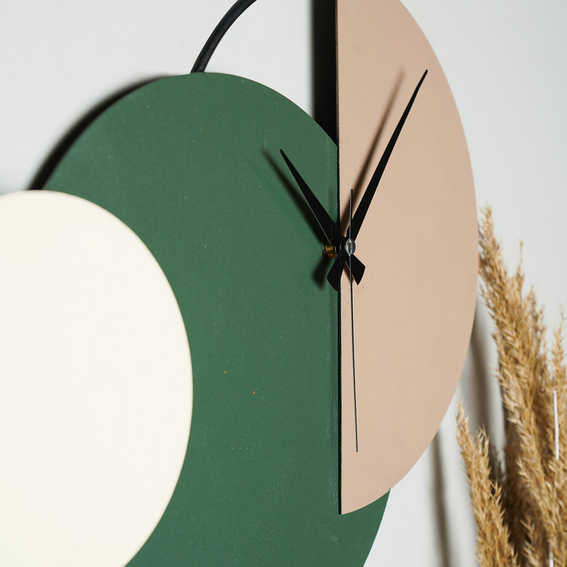 Amarmula Metal Wall Clock