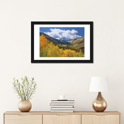 «Haystack Mountain with Aspen Forest, Maroon Bells-Snowmass Wilderness, Colorado», reproduction de photo sur toile