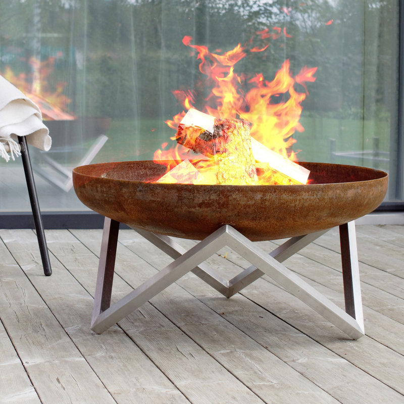 Foyer au bois en acier inoxydable Faisal, H 15,4 po x l 31,1 po x p 31,1 po