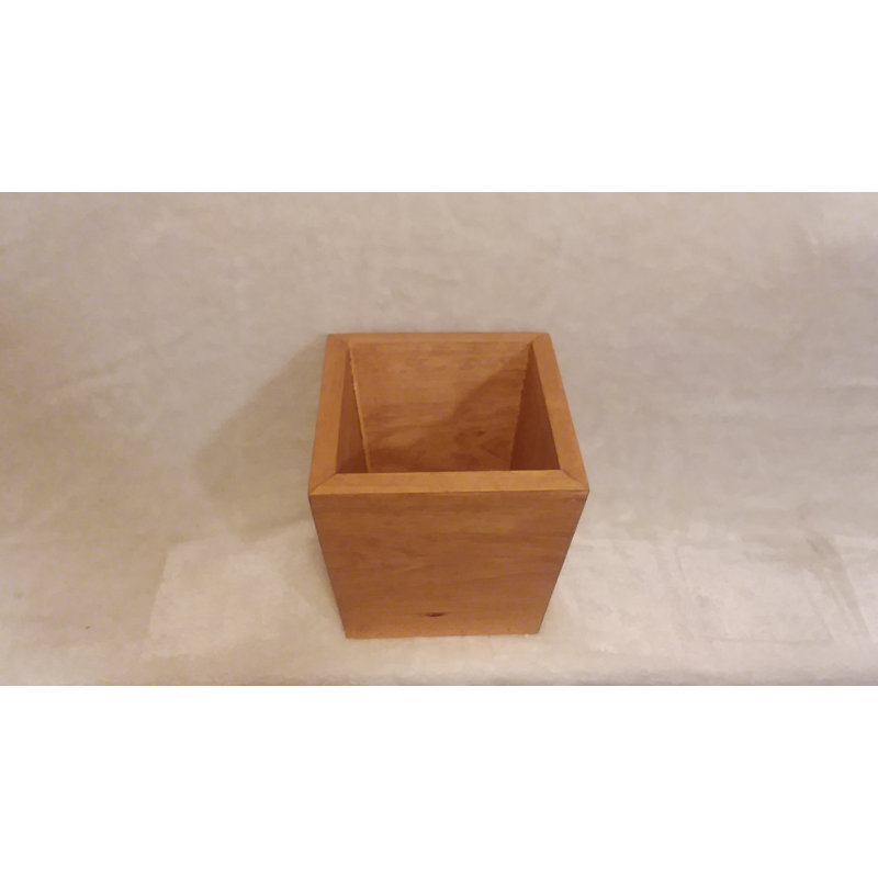 Aftyn Wood Pot Planter