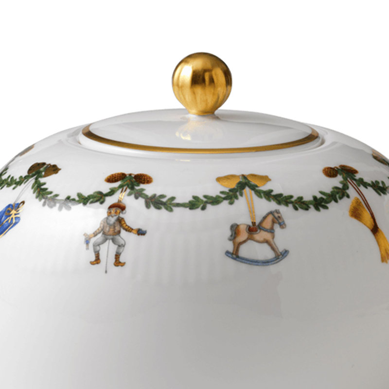 Royal Copenhagen Star Fluted Christmas Teapot