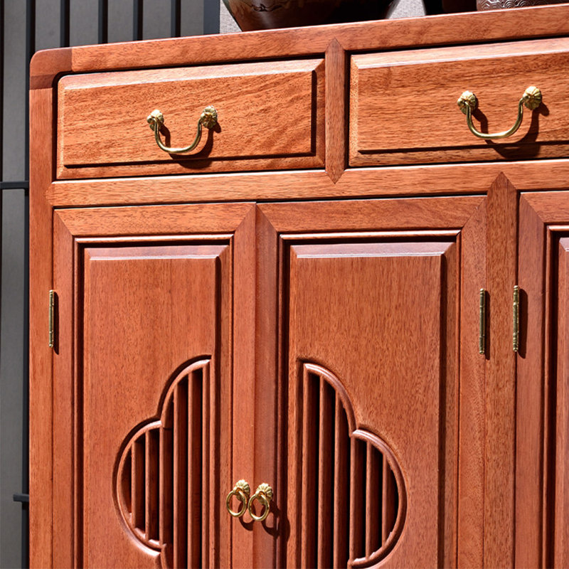 Classic and practical storage shoe cabinet
