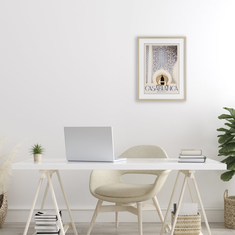 «Ornate Casablanca Architecture», reproduction encadrée sous verre, design par Emily Navas, H 20 po x l 14 po