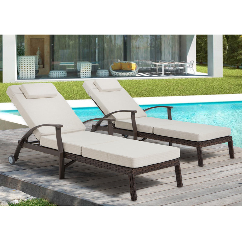 Outdoor Lounge Chairs Set Of 2 With 6 Adjustable Position Backrest 115-180° For Poolside, Backyard, Lawn, Deck, Beige