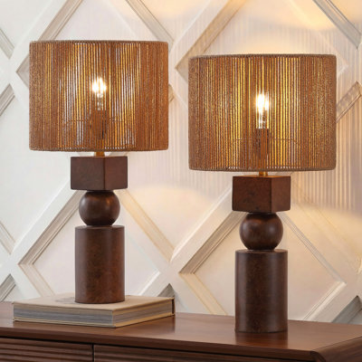 Lampe de table à totem géométrique en résine tissée à la main avec abat-jour tambour en corde tissée à la main Lilian