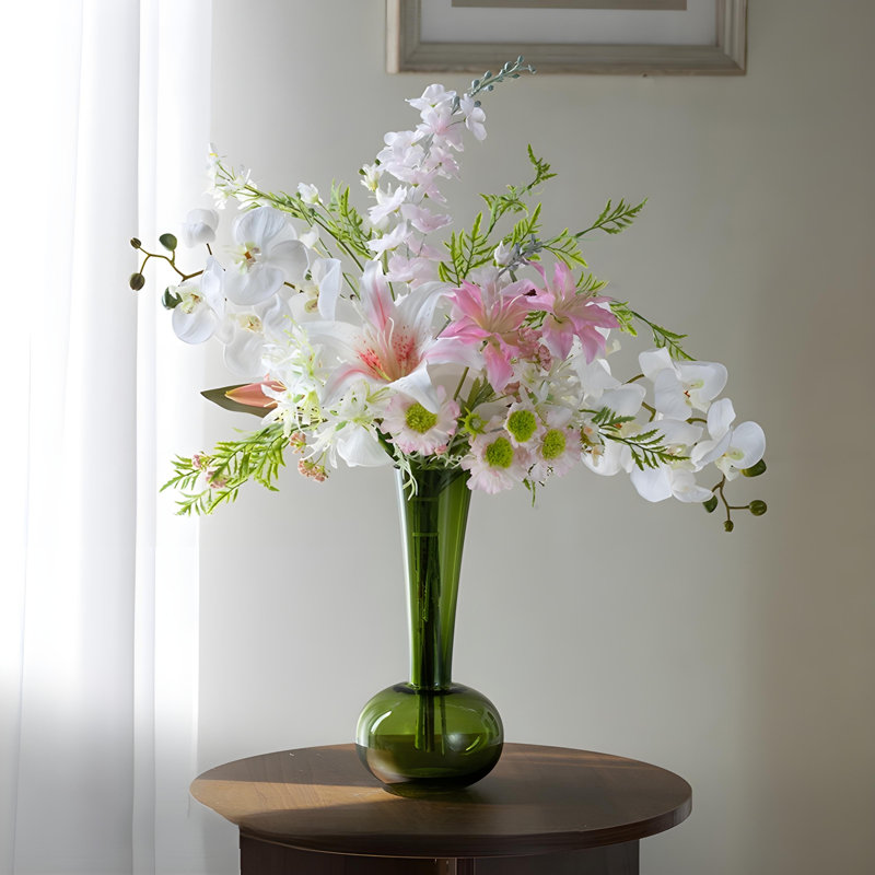Ornements de fleurs simulées