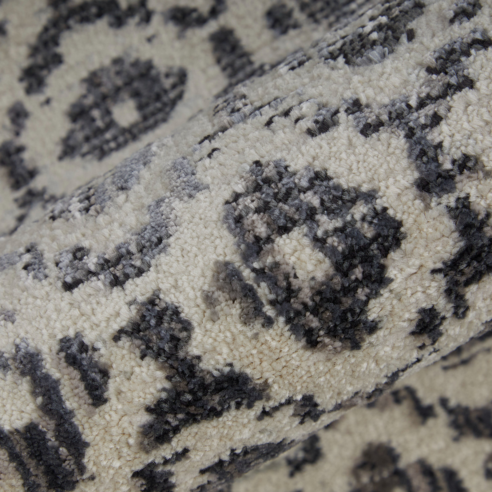 Chander Charcoal Ivory Oriental Rug, Rectangle 6'7" x 9'6"
