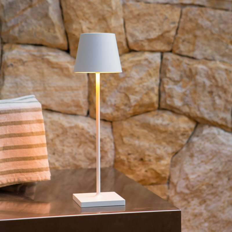 Poldina Pro Table Lamp, White