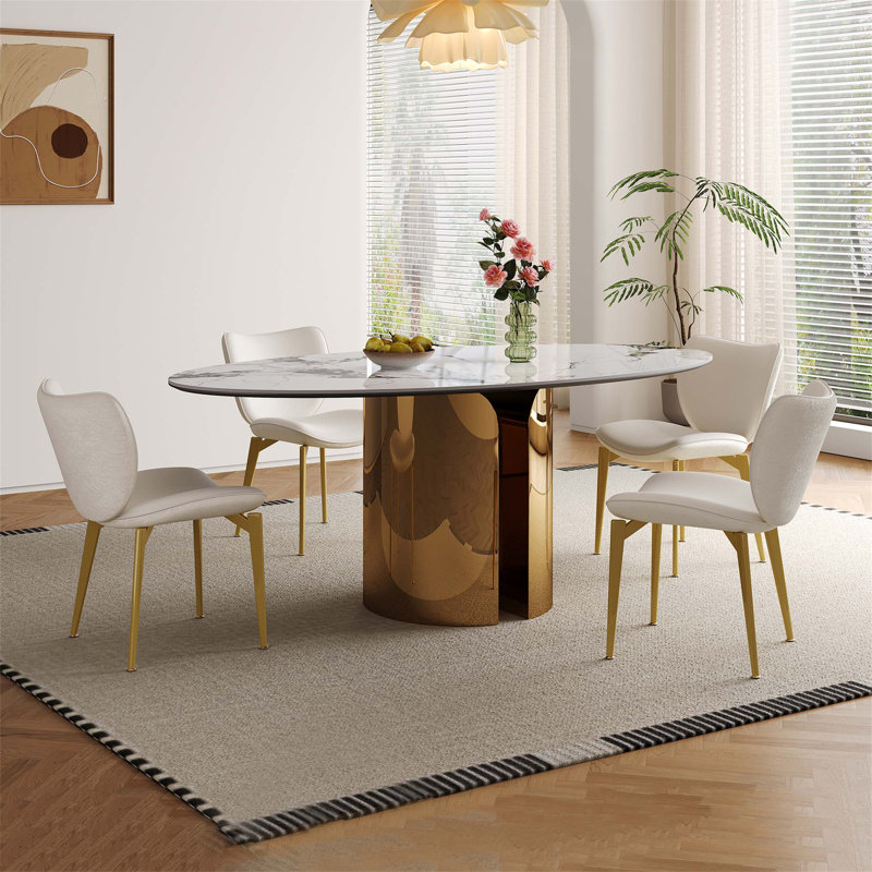Table de salle à manger ovale en pierre frittée de 70,9 pouces avec base en acier inoxydable de couleur cuivre, conception robuste pour les maisons modernes
