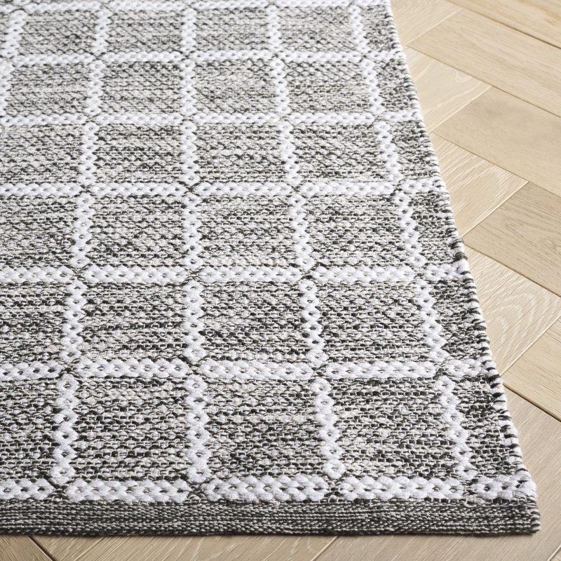 Tapis vert / ivoire Navera 977, Rectangle de 5 pi x 8 pi