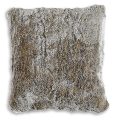 Witte Faux Fur Throw Pillow
