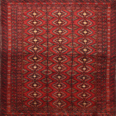 Tapis rouge à motif sud-ouest