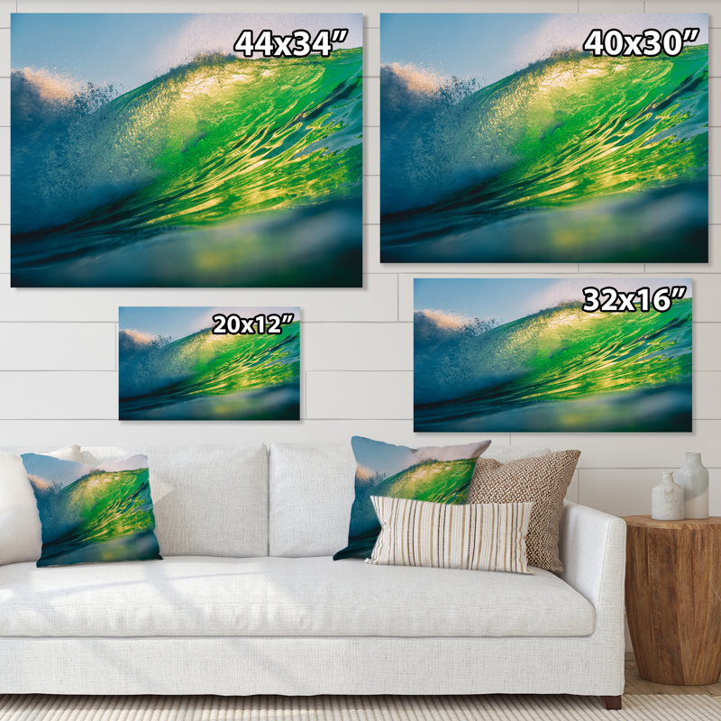 «Green Barrel Wave at Sunset in Hawaii» - photographie sur toile, H 24 po x l 32 po x P 1 po, Toile tendue