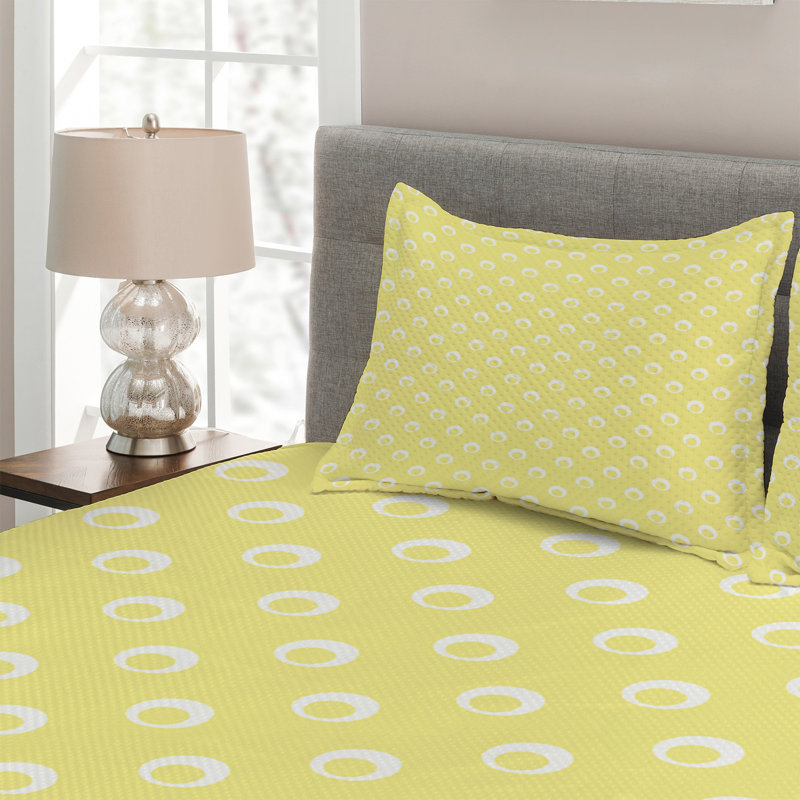 Polyester Geometric Shapes Coverlet