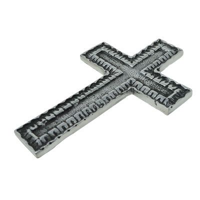 Croix étain