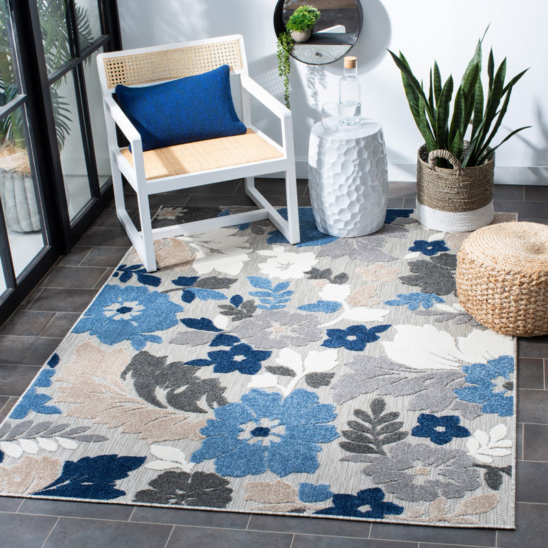 Delly Performance Floral Indoor/Outdoor Area Rug, Rectangle 5'3" x 7'6"
