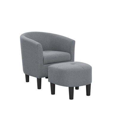 Une chaise de 25,5 po de largeur et des pieds et coussins gris et noirs invitent à la maison