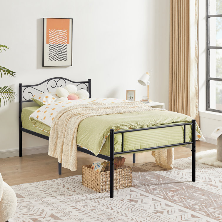 Kempst 3 Piece Bedroom Set