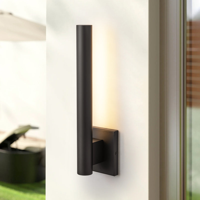 Caladh LED Wall Light
