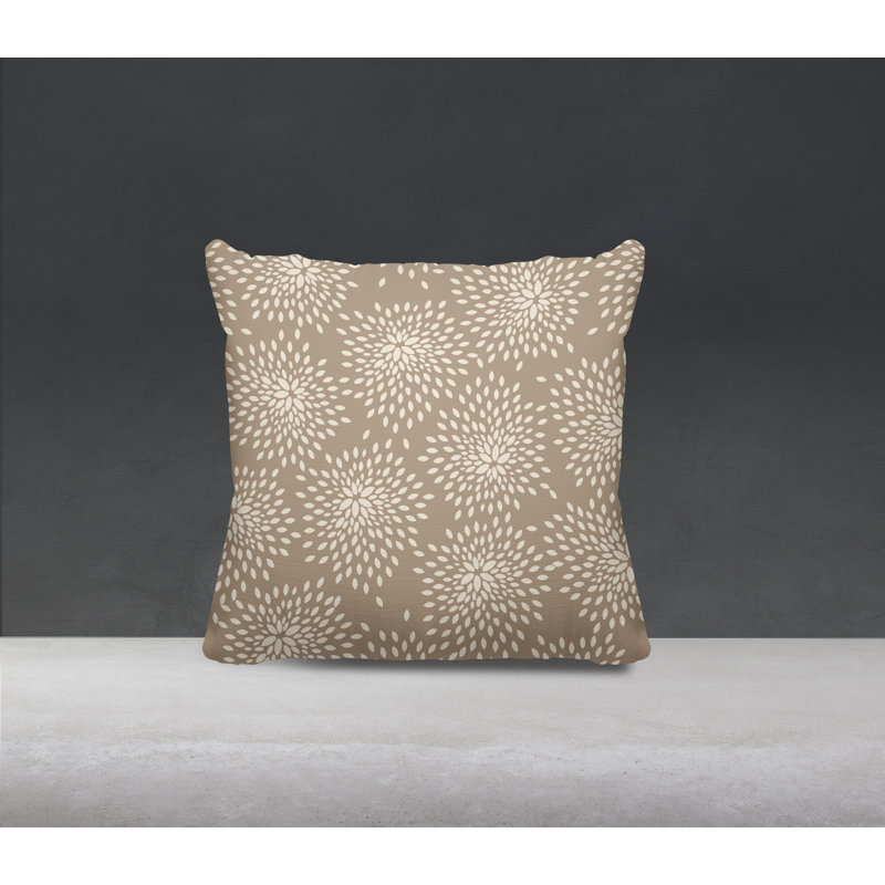 Coussin décoratif intérieur / extérieur en polyester filé floral Bavière, H 17 po x l 17 po, Beige / Crème