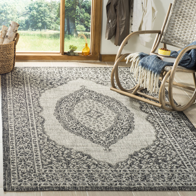 Auburn Light Grey/Black Indoor/Outdoor Rug, Rectangle 160 x 231 cm