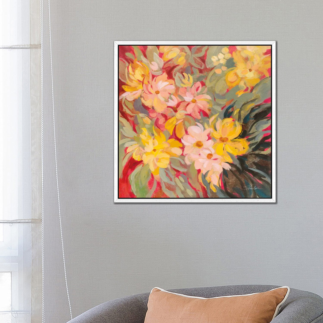 Magenta And Sage Floral von Silvia Vassileva - Galerie-verpackte Leinwand Giclée auf Leinwand