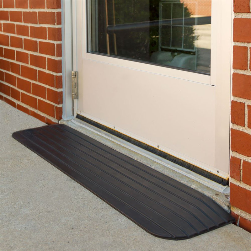 Silver Spring Rubber Threshold Ramp, 1.5" H x 12.5" L x 43.5" W