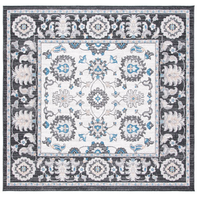 Gateway 700 Performance Oriental Rug
