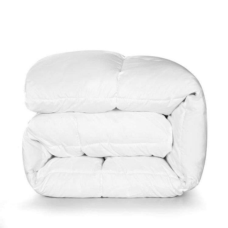 Assises d’oie en duvet blanc, Simple, Été
