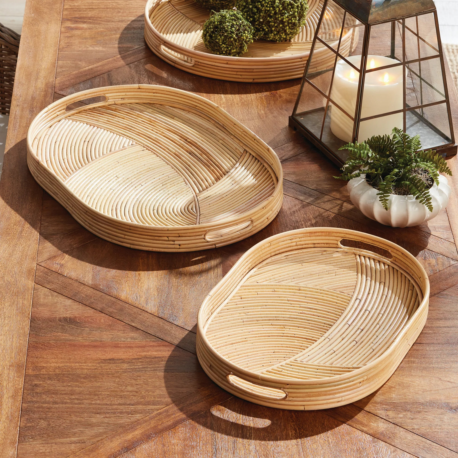 Venova Decorative Tray, 24"Wx17"Dx2.25"H, 19.5"Wx14"Dx2.25"H, Oval