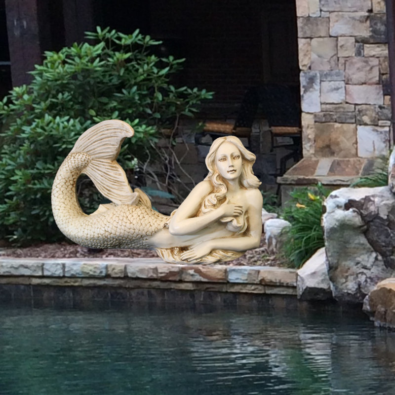 Statue de sirène allongée «Life's a Beach», H 13 po x l 21 po x P 10 po, Blanc antique