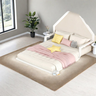 Lits en bois durable avec tête de lit moderne pour un usage domestique