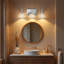 Éclairage pour meuble-lavabo en métal et chrome 3 lumières 18 po avec abat-jour en verre transparent pour salle de bain (ampoules non incluses)-118588136-109616271