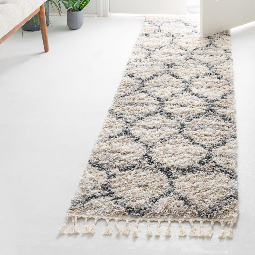 Mitzy Geometric Indoor Rug Wade Logan® Rug 