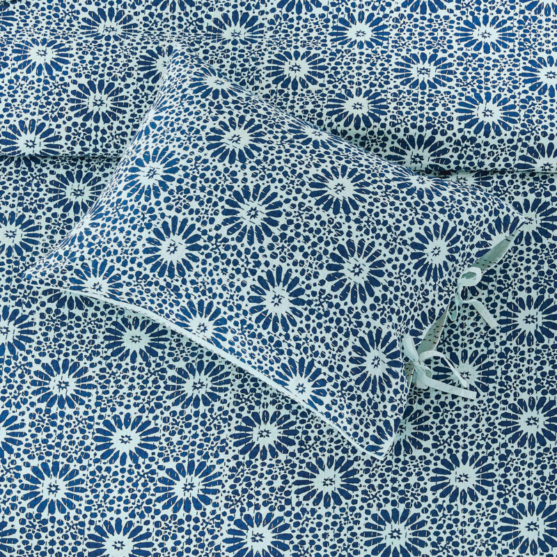 Handstitched Flower Kantha Coverlet, Queen Coverlet/Bedspread