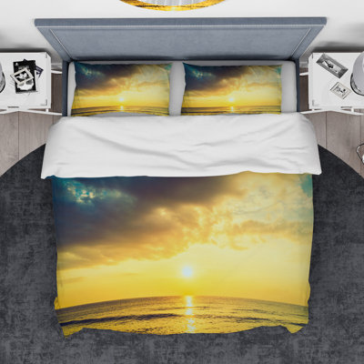 Ensemble de housse de couette bleu ciel over serene designart