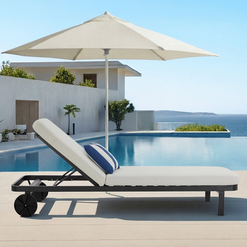 Chaise longue inclinable avec roulettes Callio, Beige