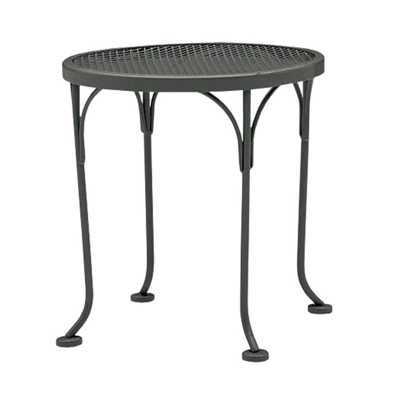Briarwood Outdoor Round Side Table, Chestnut Brown