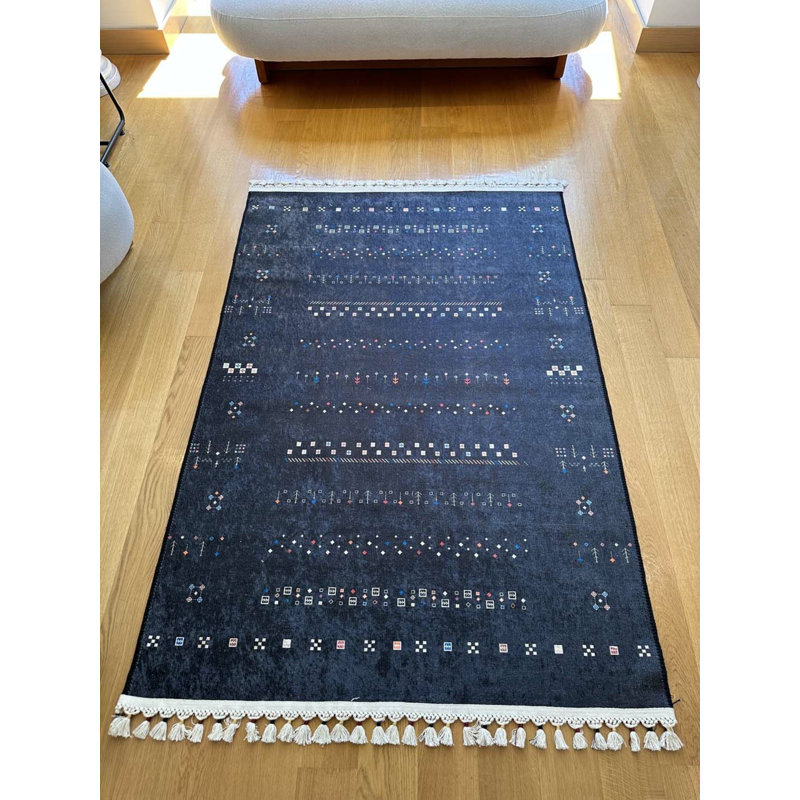 Coton imprimé marocain noir Toscana; Tapis chenille antidérapant, Rectangle 5 pi 11 po x 7 pi 3 po